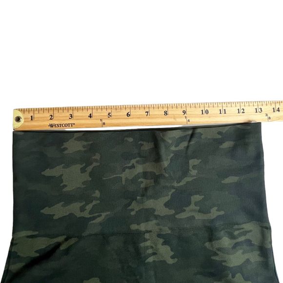 Spanx Womens High Rise Green Gamo Look At Me Now Seamless Leggings Medium - Picture 6 of 7